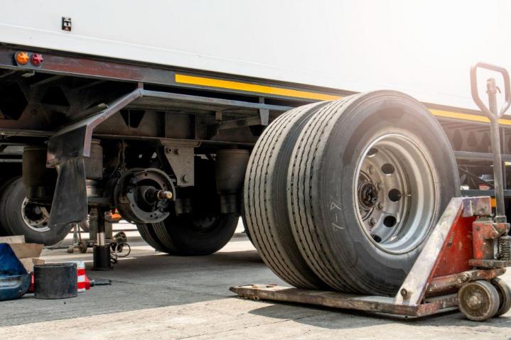 Heavy Vehicle Mechanical Service Westbury